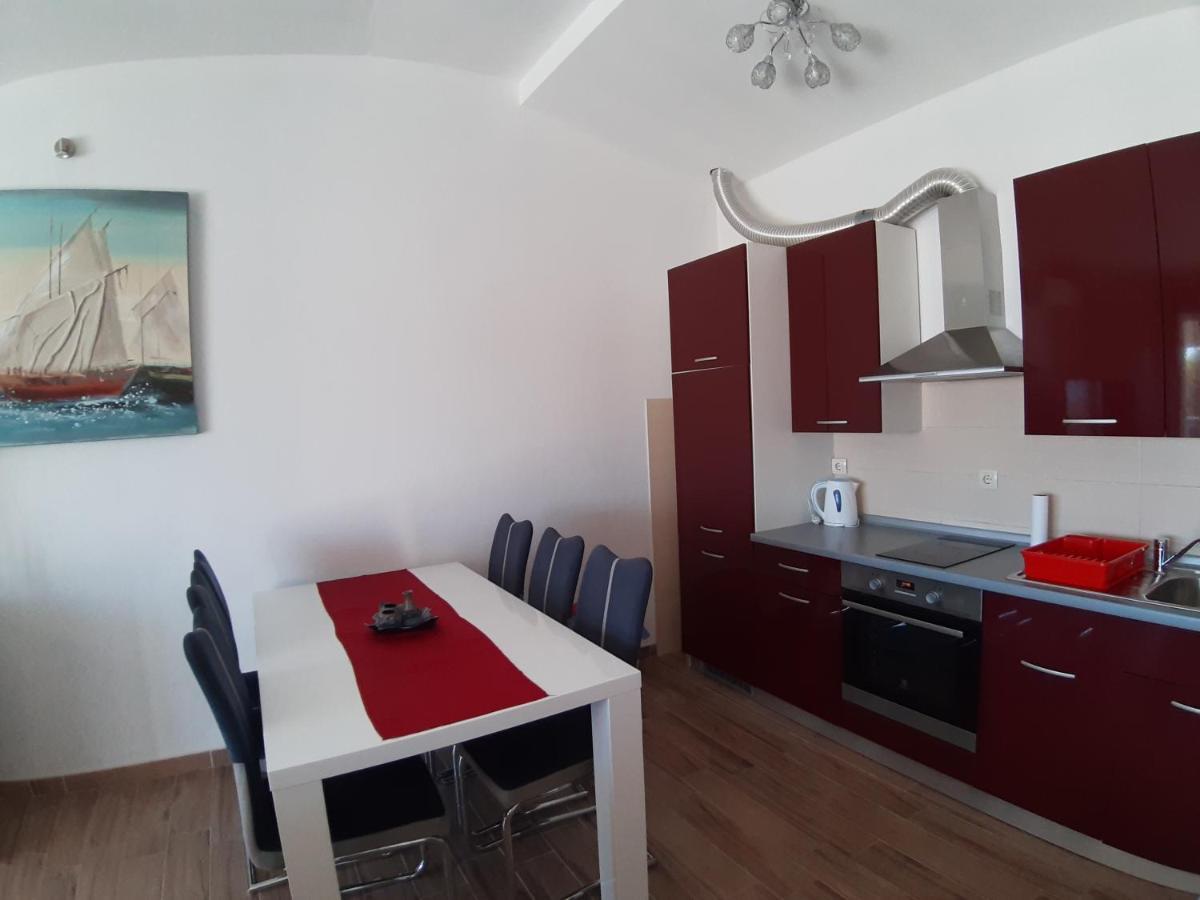Petrovic K.sucurac Apartment Kaštela